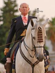 FALLECE ÁLVARO DOMECQ